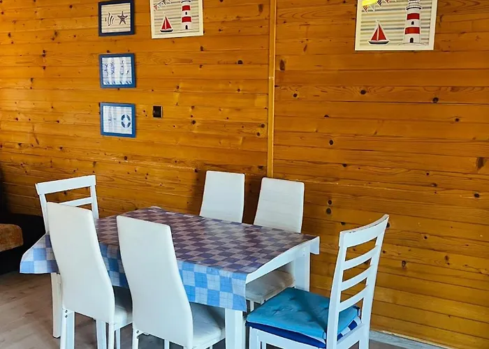 Bosmana I Holenderskie Tatil Evi Rowy (Pomerania)